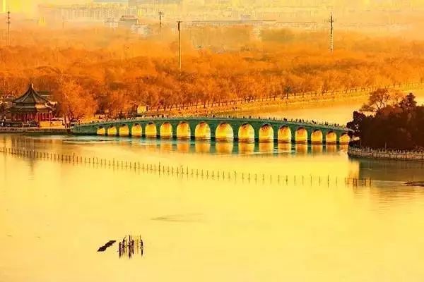 日常口语之攀谈—情景对话