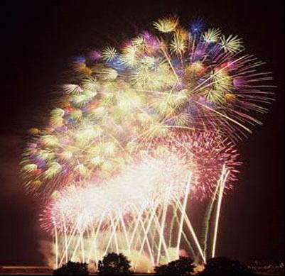 夏日祭的好去处——日本花火大会